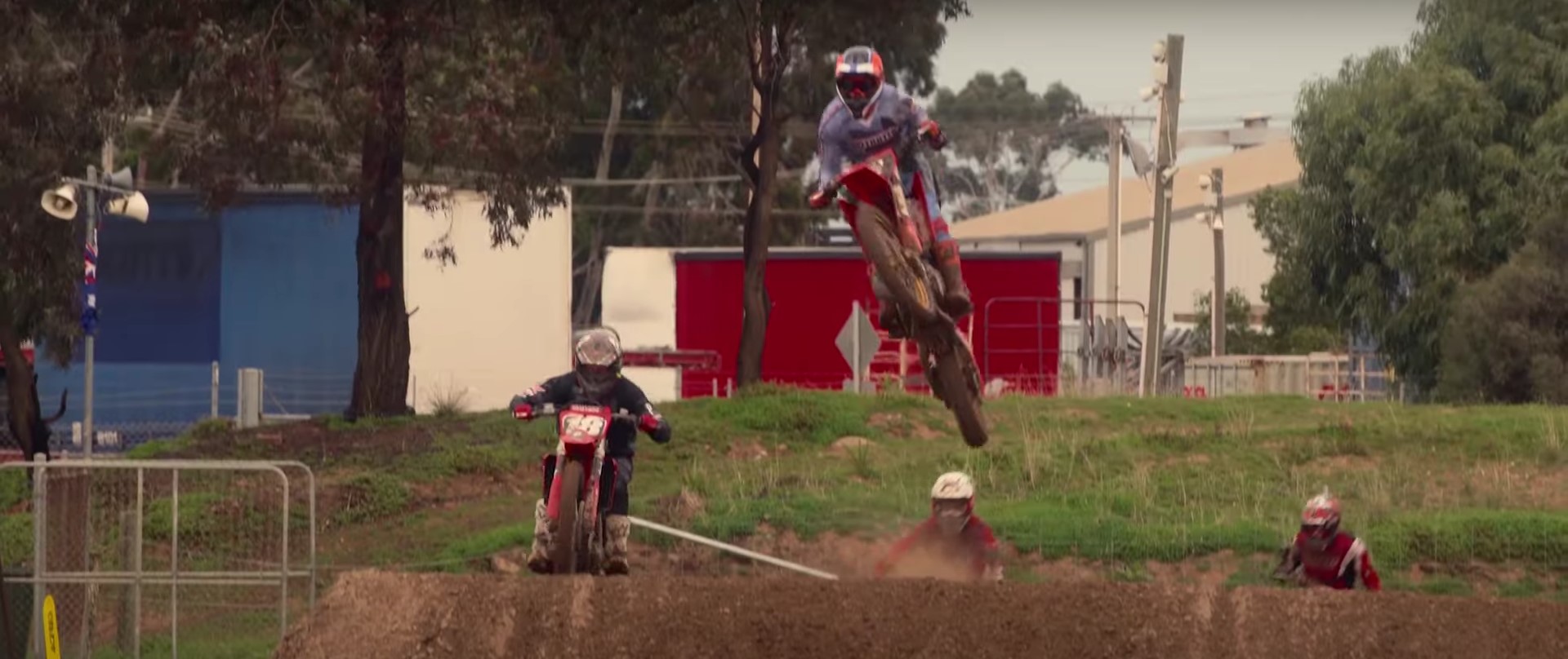 Who Wins the MX Junior Nationals?