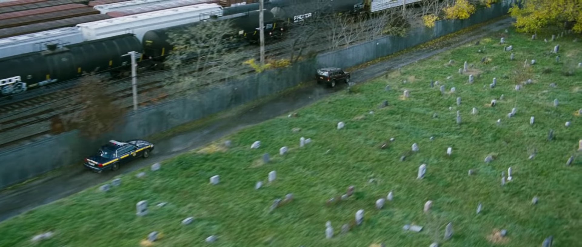 Cementerio Man on a Ledge Car Chase