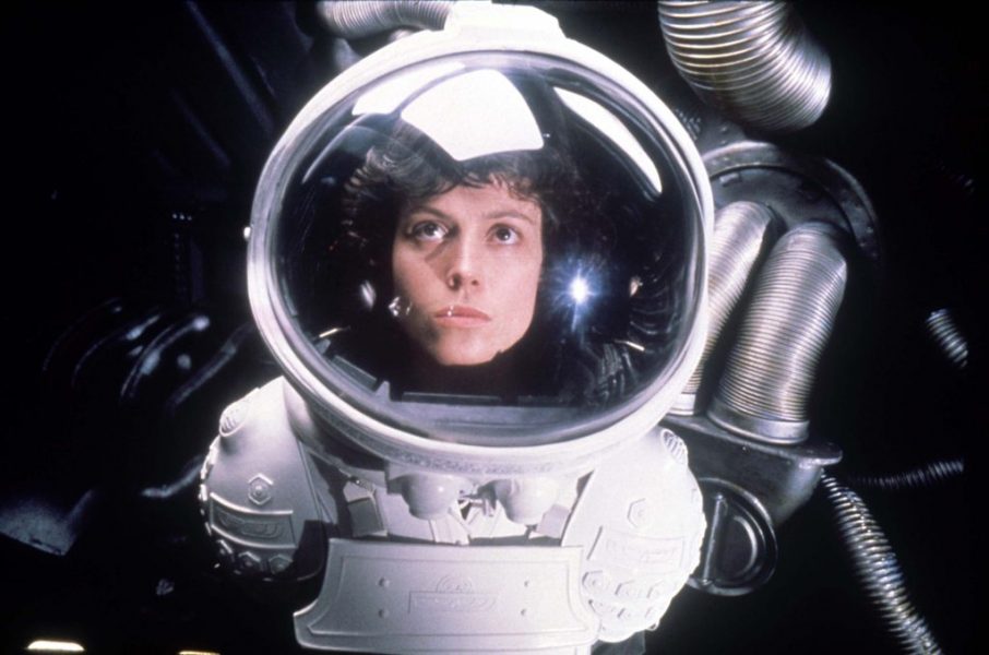 10 Best Alien Movies of All Time - Cinemaholic