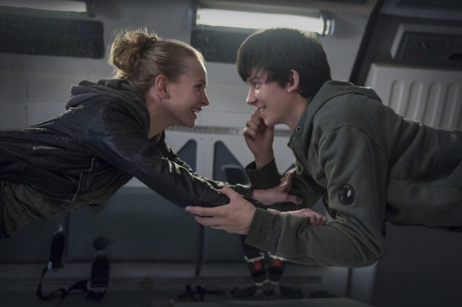 Review: ‘The Space Between Us’ is a Failed Mission