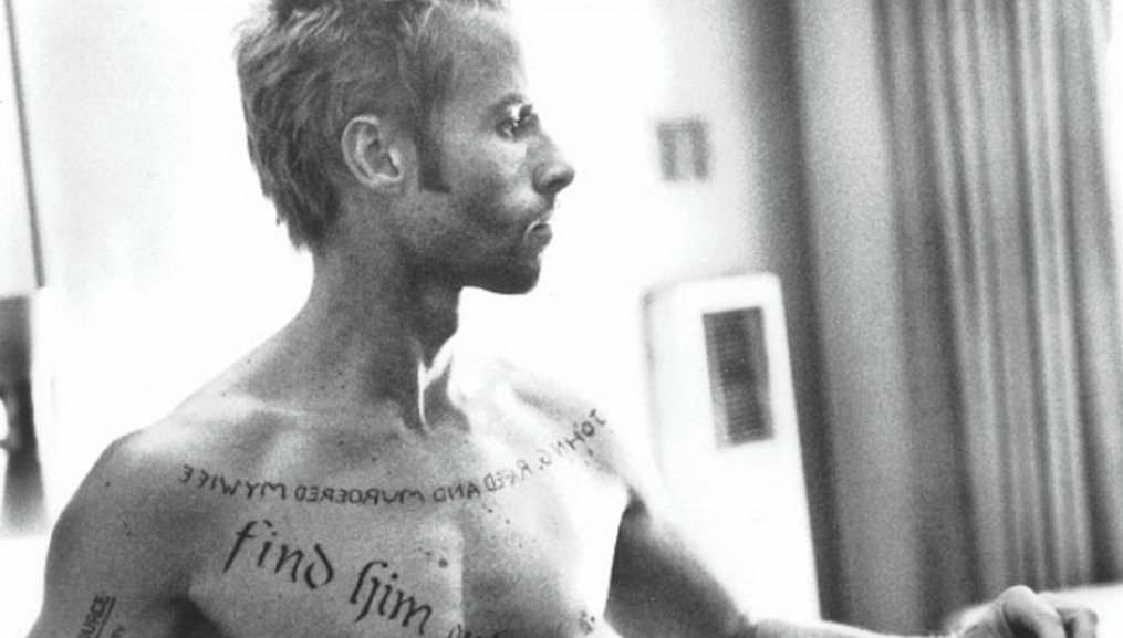Memento explained ending timeline meaning cinemaholic