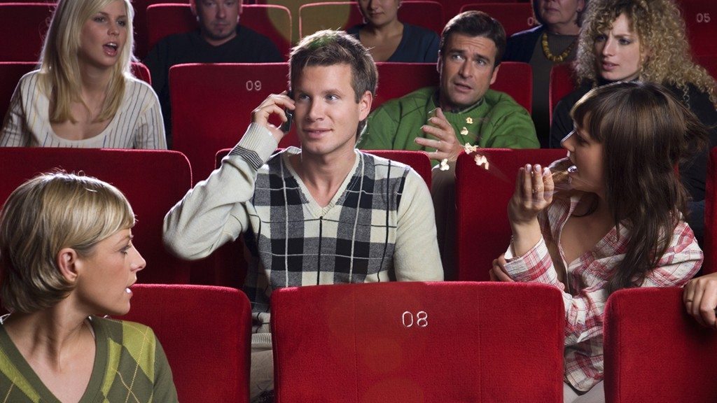 How To Watch Movies In Theaters: An Etiquette Guide - Cinemaholic