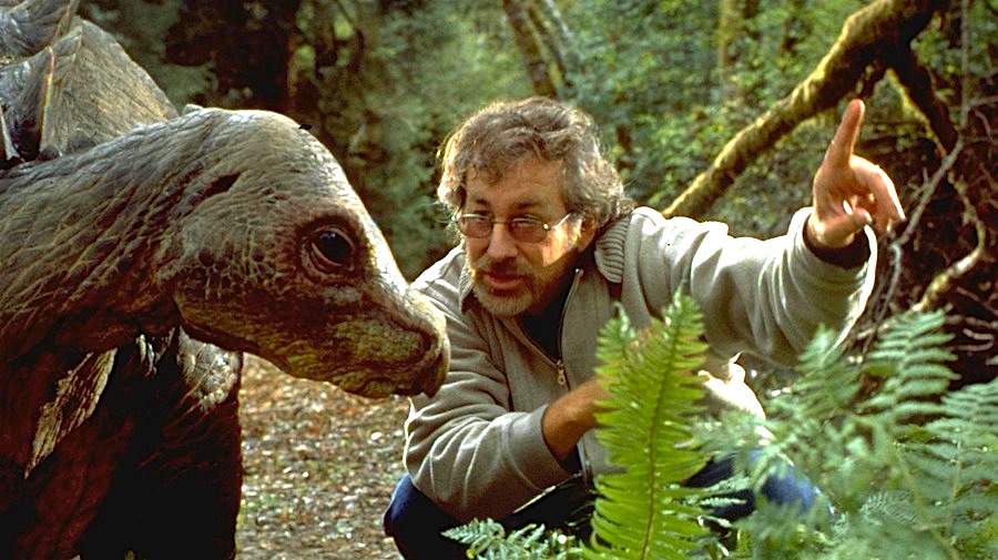 6 Useful Tips From Steven Spielberg For Aspiring Filmmakers