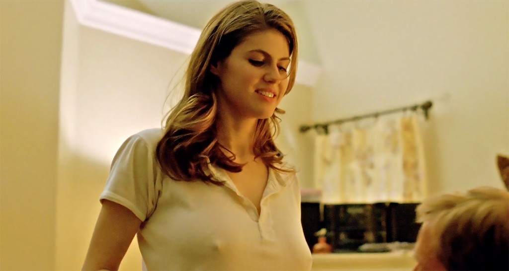 Has alexandra daddario been nude