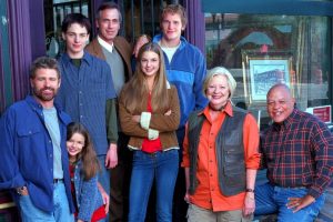 shows to watch if you like hart of dixie