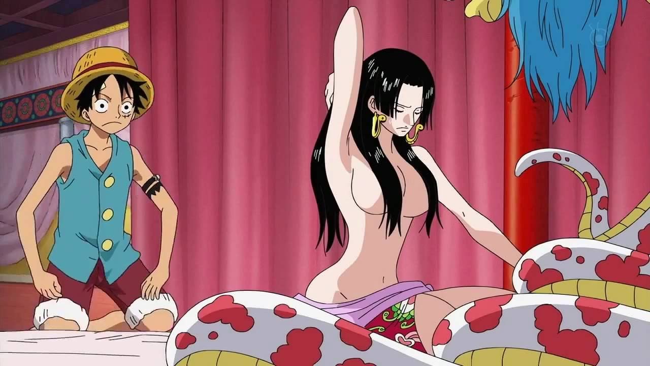 30 сексуальных аниме-девушек