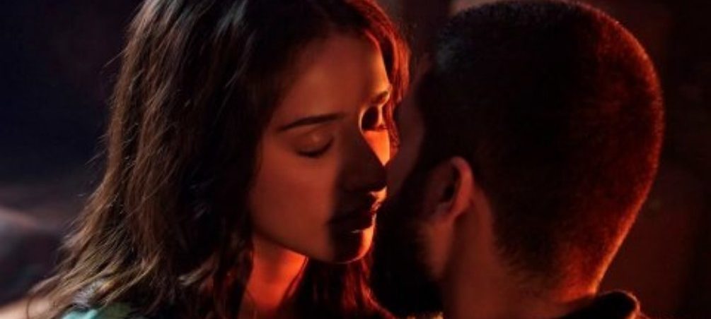 Best Bollywood Sex Scenes | 16 Hottest Hindi Movie Sex Scenes