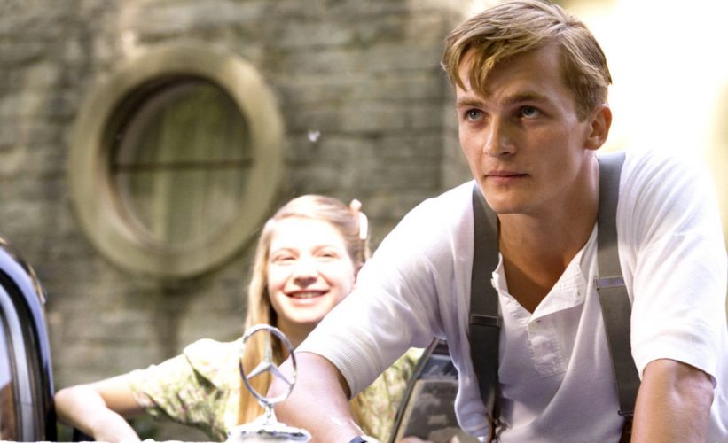 'The Boy in the Striped Pajamas' Movie Plot Ending, Explained