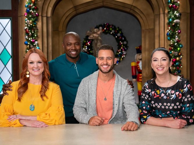 Food Network Christmas Cookie Challenge 2022 Judges Christmas Cookie Challenge Season 4: Release Date, Hosts, Judges, New  Season 2020