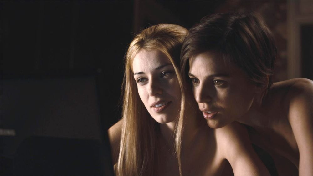 Best Lesbian Scene Of All Time - 25 Best Lesbian Sex Scenes in Movies Ever