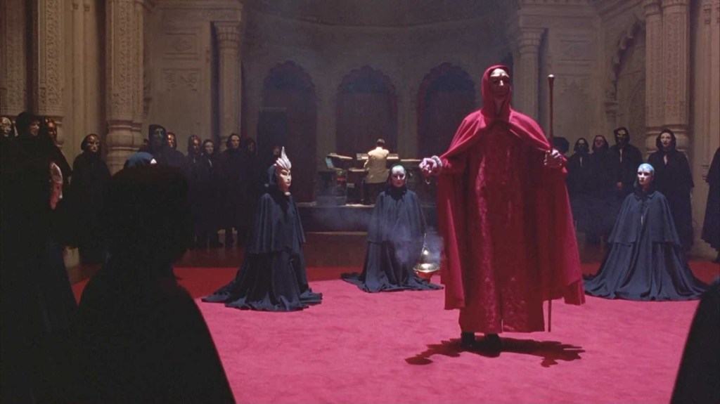 Eyes Wide Shut Meaning, Analysis, Ending Explained Cinemaholic