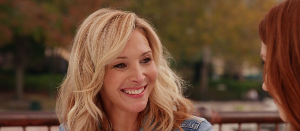 Lisa Kudrow Joins Whitney Cummings Comedy Pilot ‘Good People’