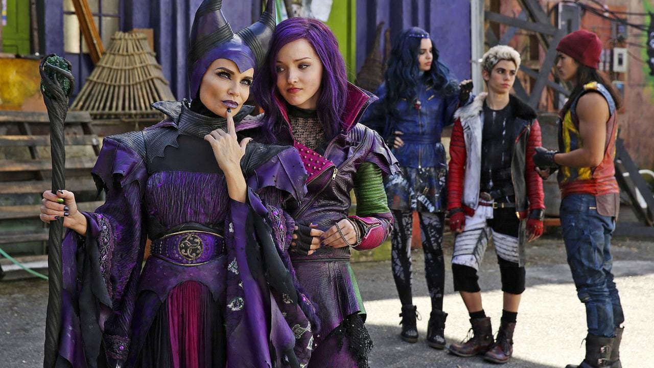 7 Movies Like Descendants You Must See