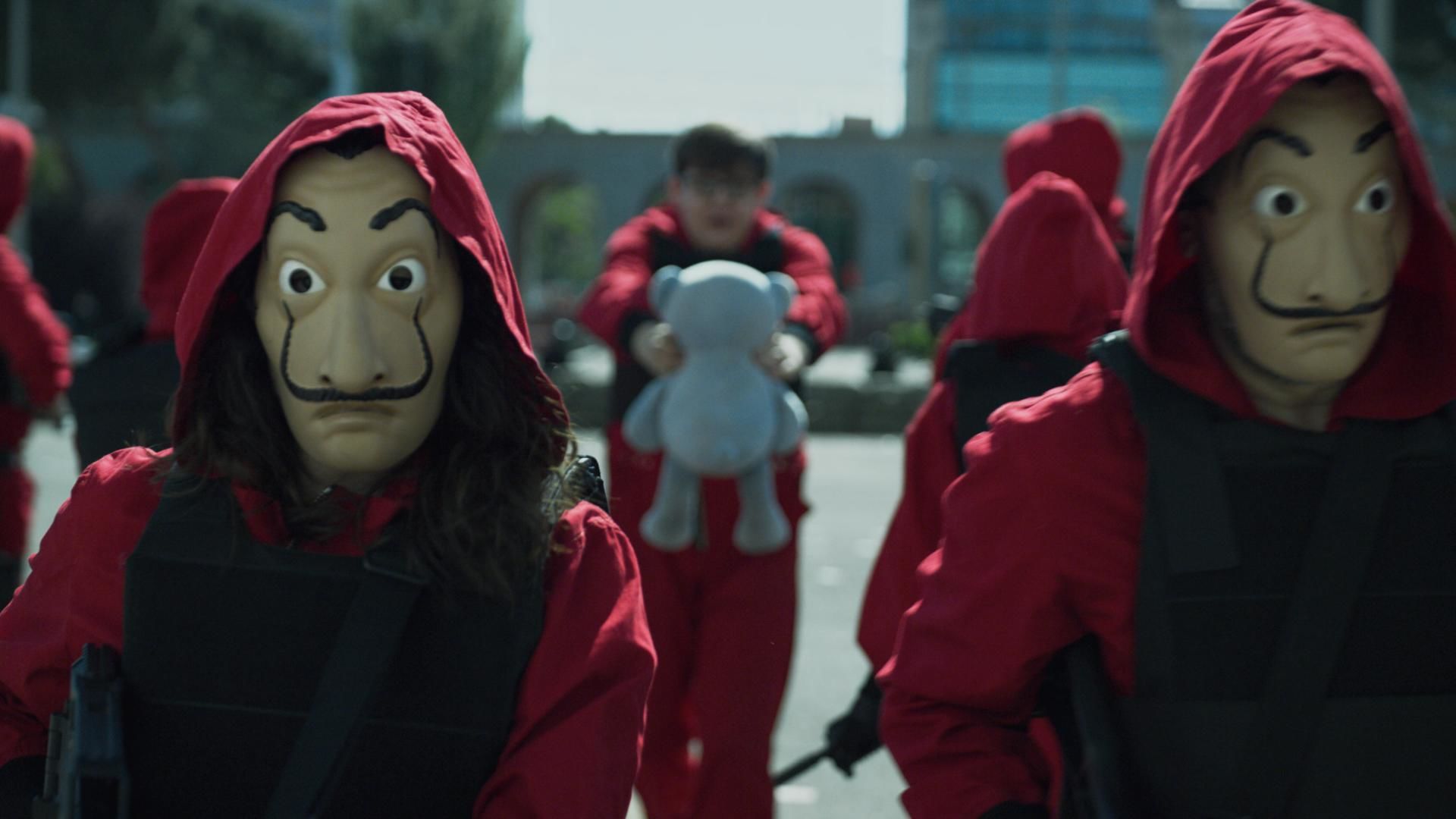 Money Heist Season 3 Ending, Explained | Recap, Plot Summary