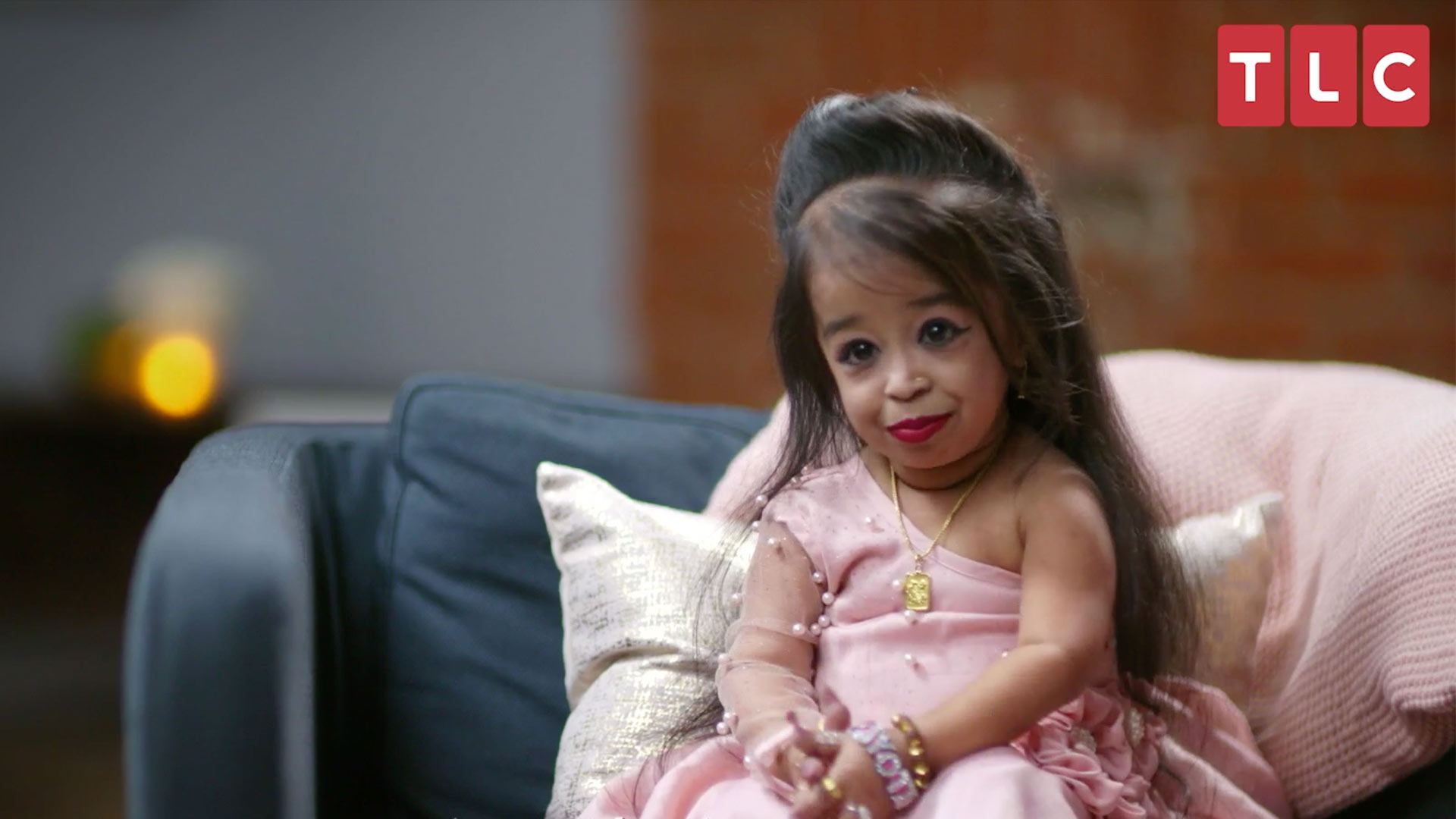 Jyoti Amge Now 2020: Jyoti Amge is Not Dead. She is Alive and Well.
