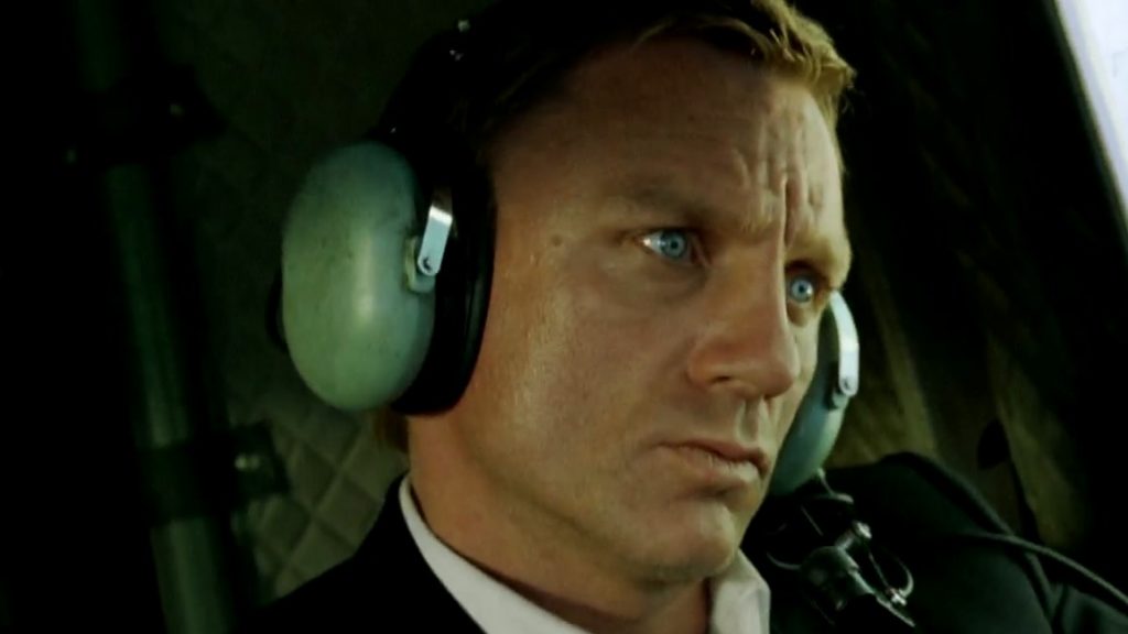 quantum of solace opening chase