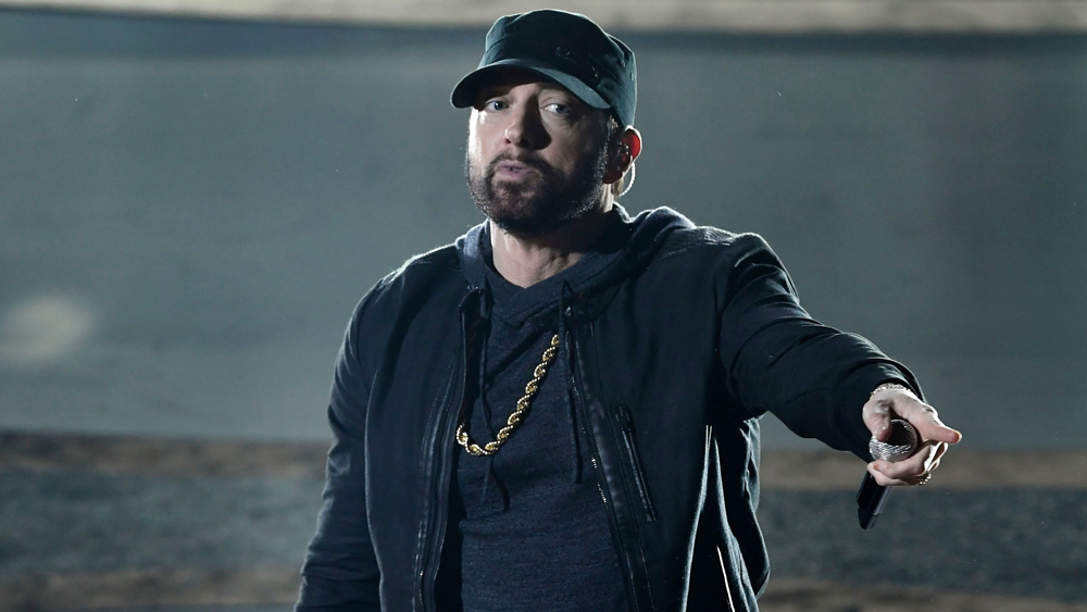Eminem's Death Rumor Eminem is Not Dead. Rapper is Alive and Well.