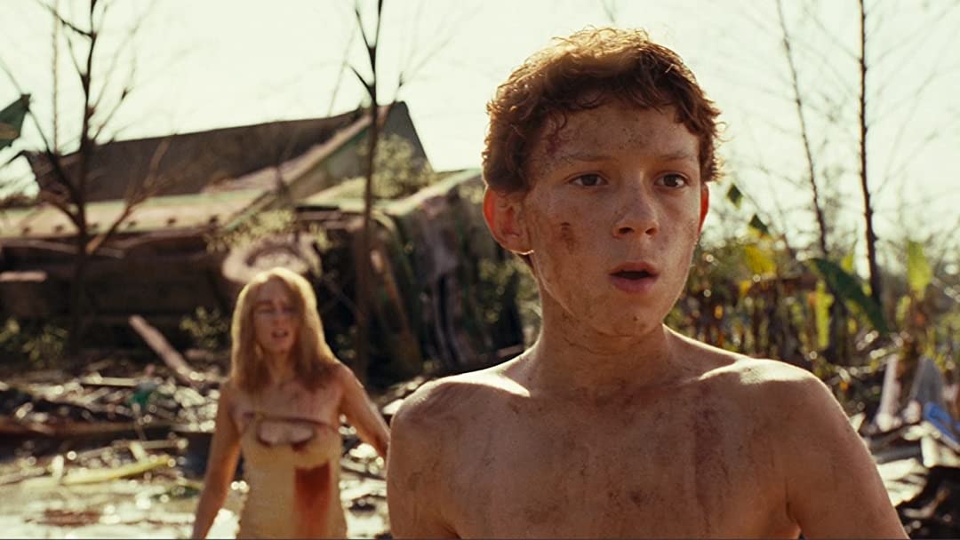 The Impossible Ending, Explained | Tsunami Movie Plot Synopsis