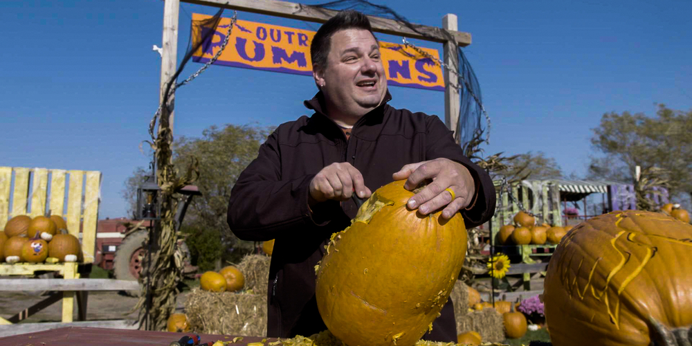 Where Is Outrageous Pumpkins Filmed? TV Show Filming Location