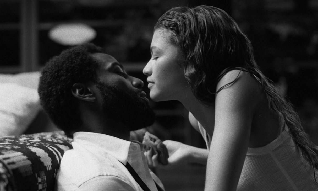 Is John David Washington Married or Single? Who is John David