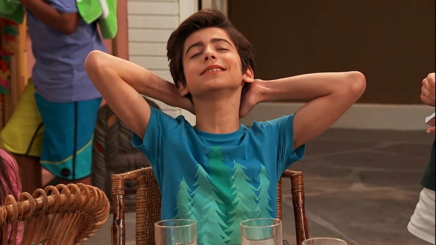 Aidan Gallagher Nicky Ricky Dicky And Dawn