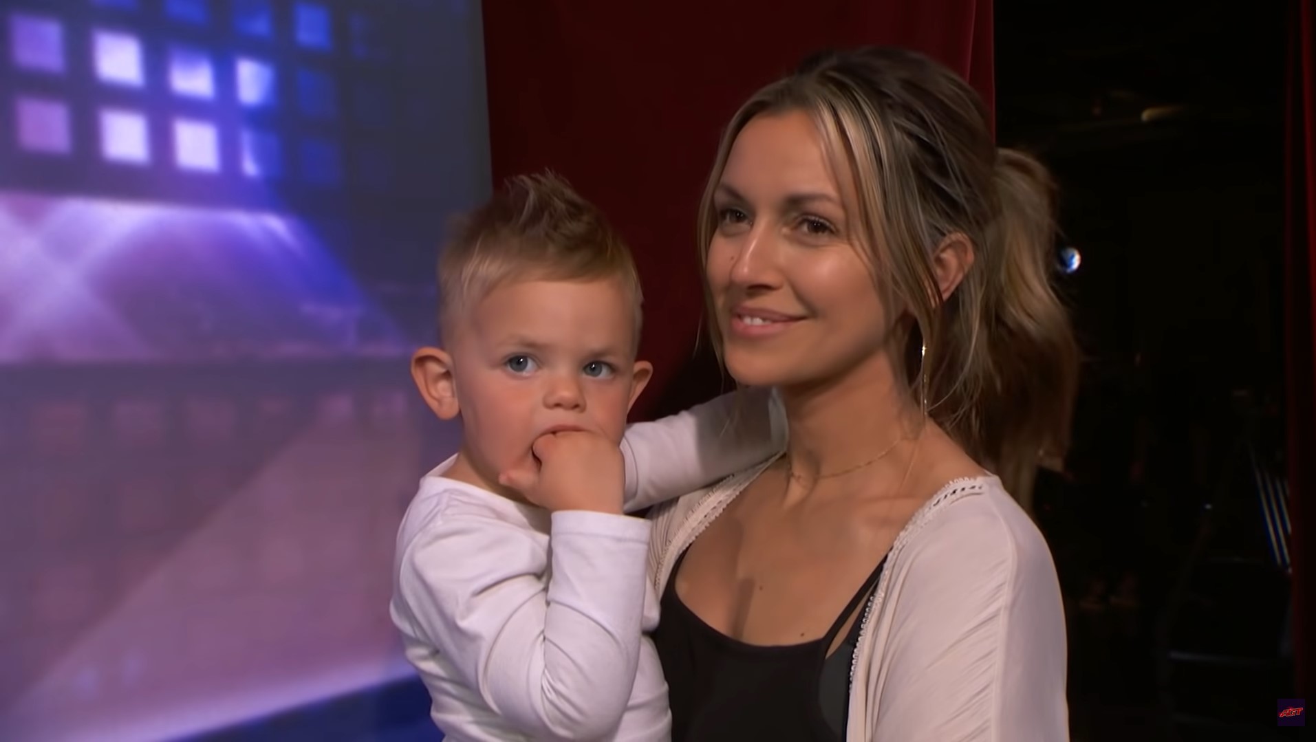 Is Dustin Tavella Married Who Is Agt S Dustin Tavella S Wife Does The Magician Have Kids