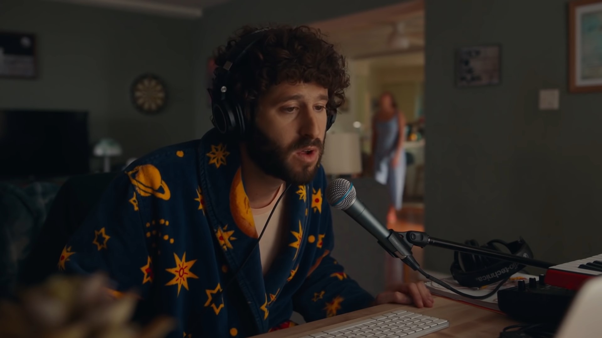 Is Lil Dicky Dating Anyone? Who is His Girlfriend?