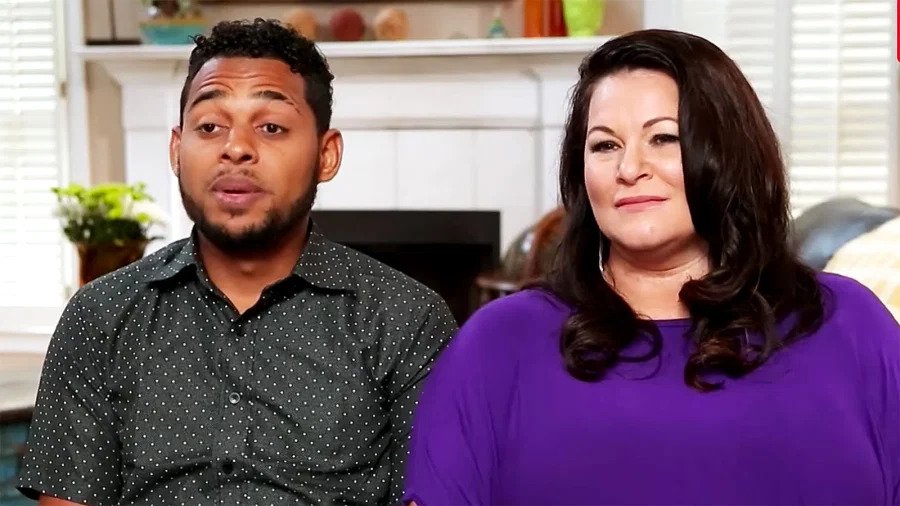 Are Molly and Kelly Still Together? 90 Day Fiance Update