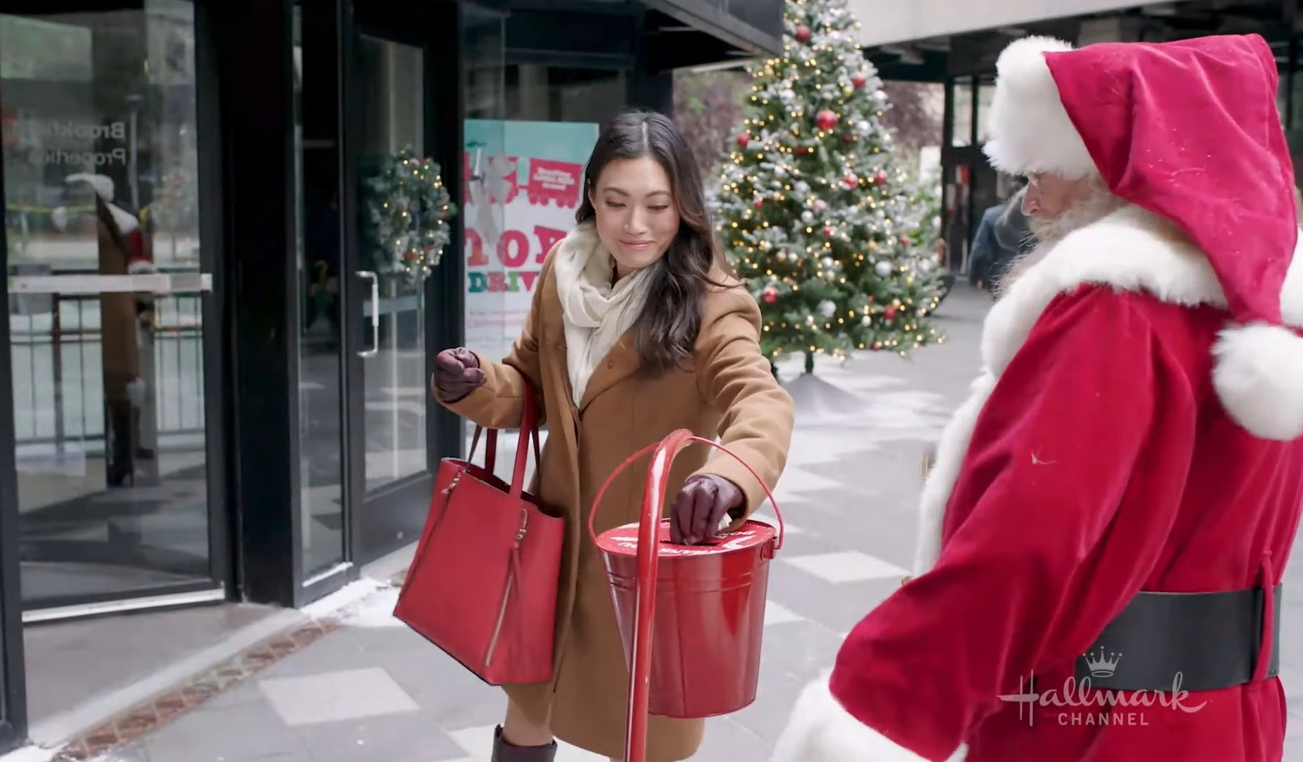 Where Was Hallmark's Boyfriends of Christmas Past Filmed? Hallmark Cast ...