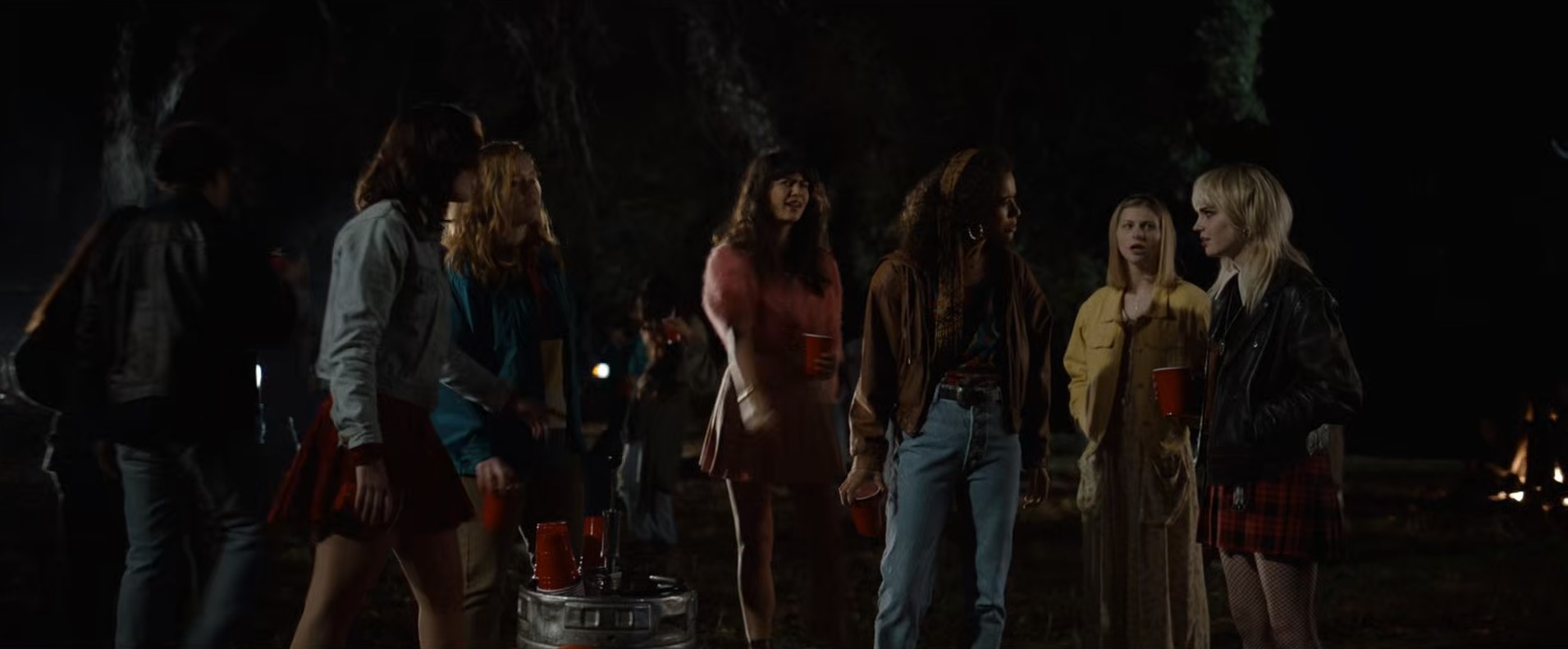 Yellowjackets Episode 1 Recap/Ending, Explained Is Jackie Dead or Alive?