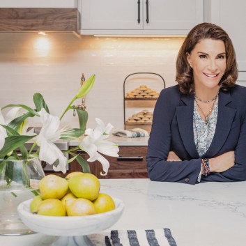 Where Is Tough Love with Hilary Farr Filmed?
