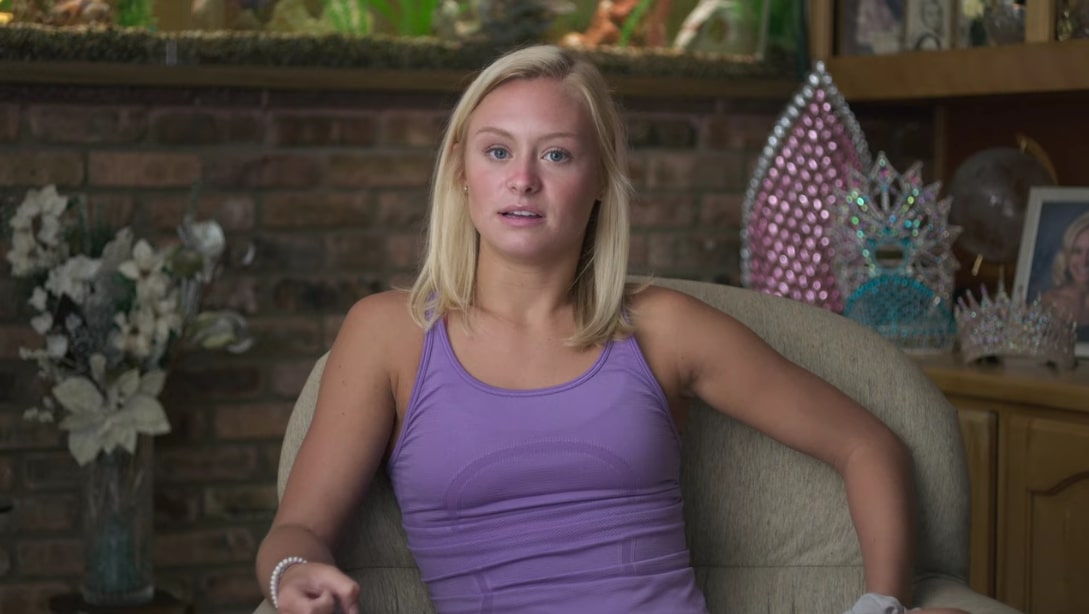 Cassadee Dunlap Now: Where is Cheer's Tumbler Today? Update