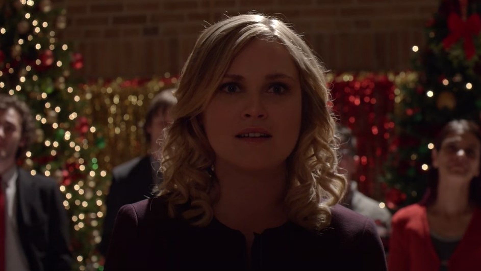 10-best-hallmark-like-christmas-movies-on-netflix-right-now