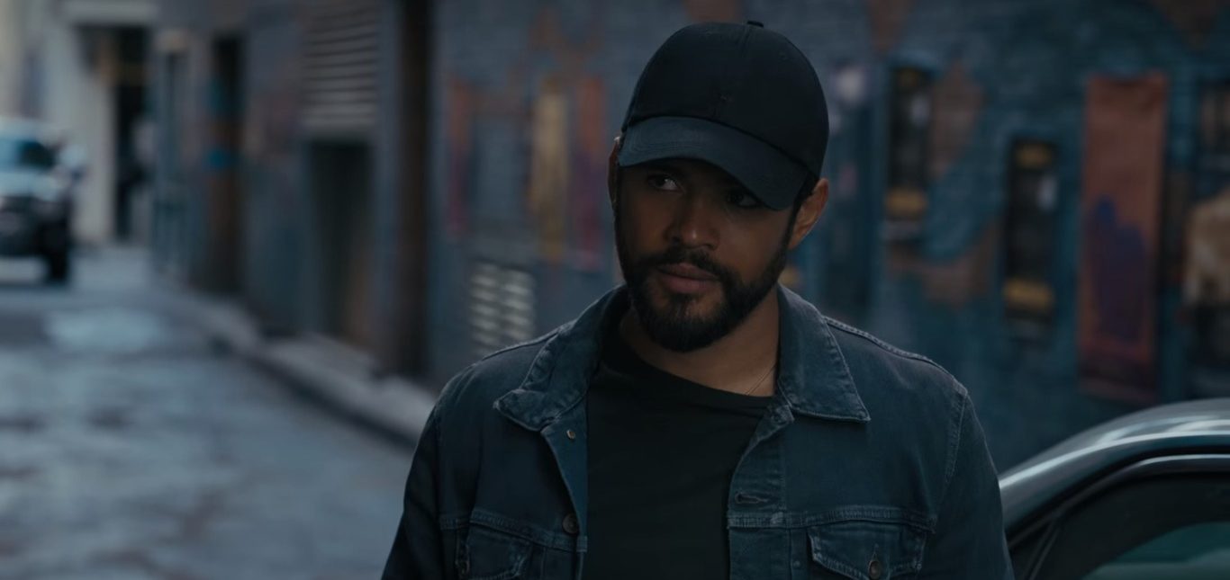 Is Mike Vargas Dead or Alive in Pieces of Her?