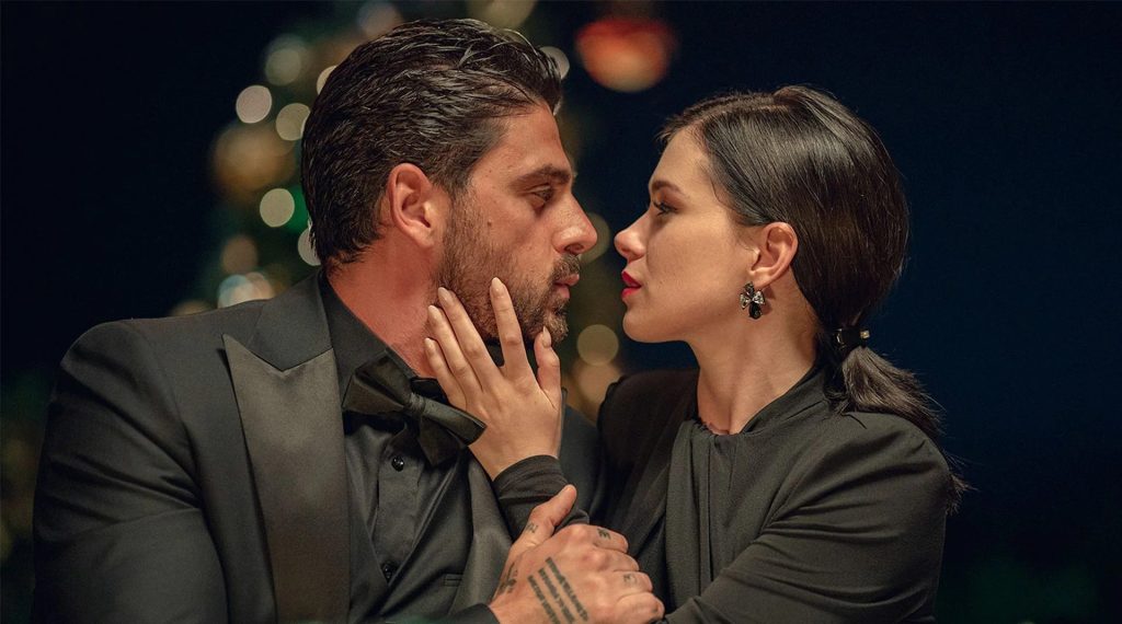 Does Laura End up with Massimo or Nacho in 365 Days This Day?