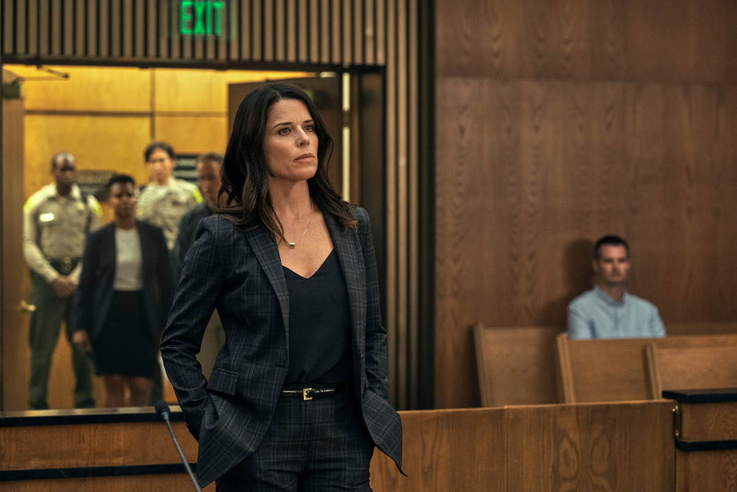 Who is Lara Elliott in The Lincoln Lawyer?