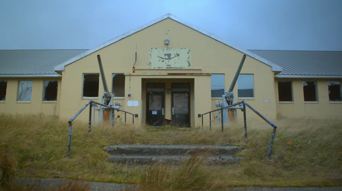 What is Adak Island's Population? Do People Live in Adak Island?