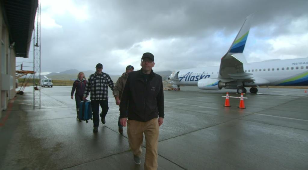 How to Reach Adak Island? Is Gold Treasure Hunting Legal There?