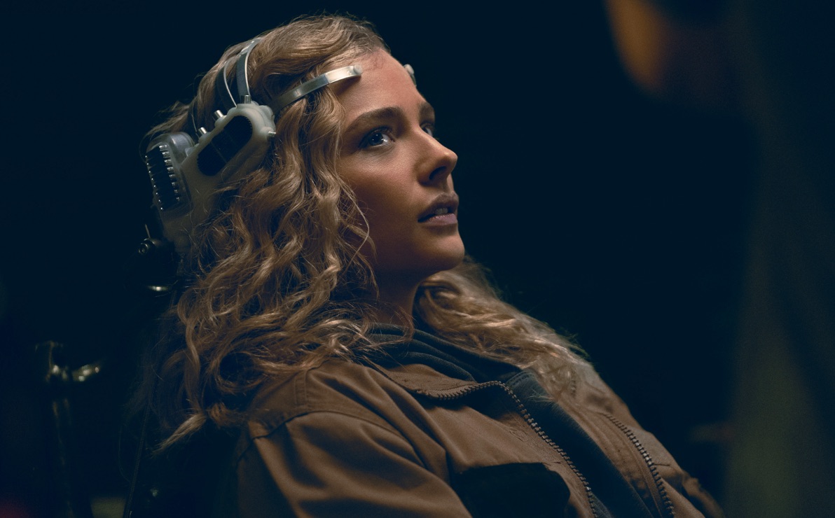 Enjoyed The Peripheral? Here Are 8 Shows You Will Also Like