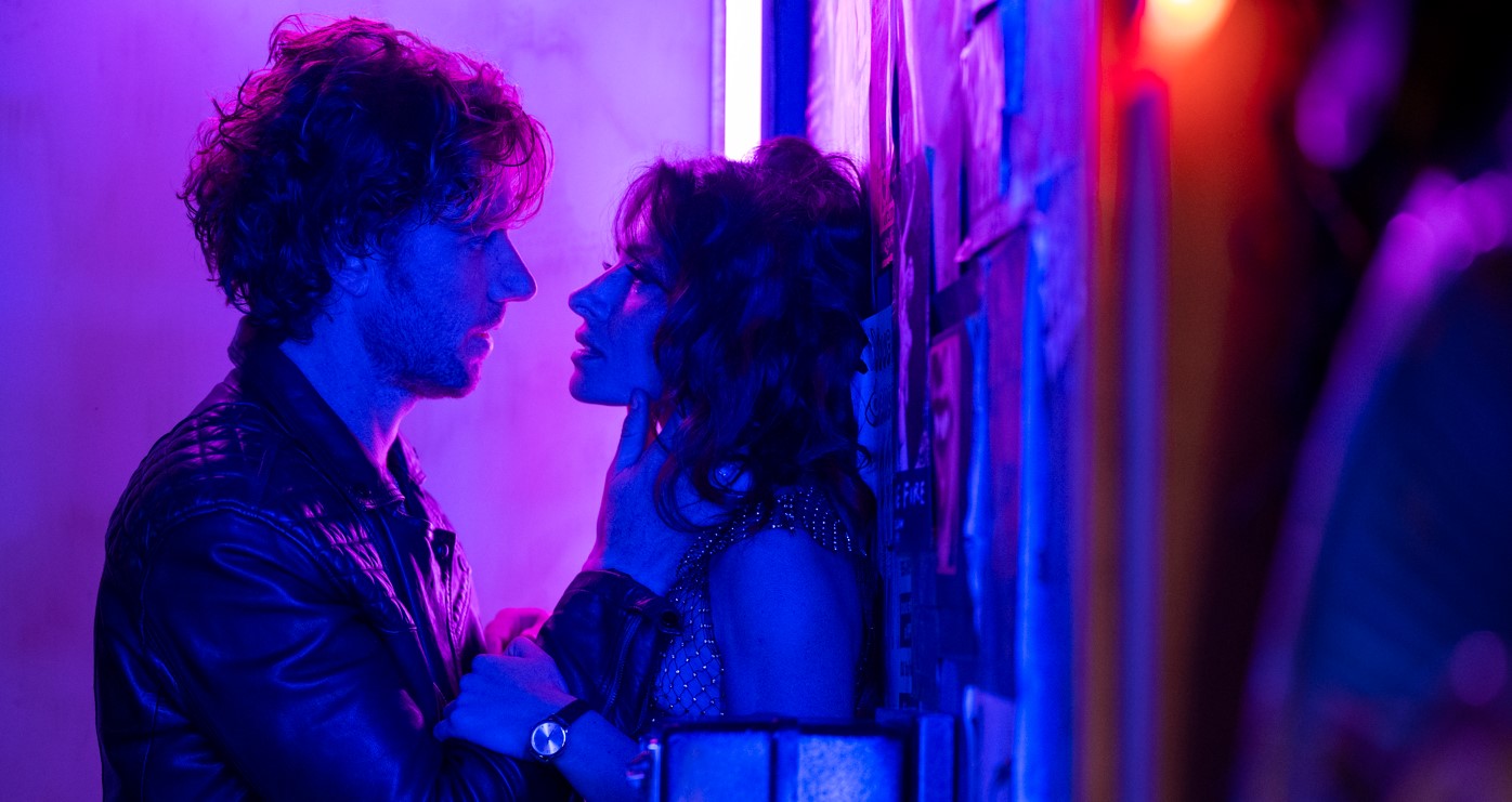 All Best Sex Scenes in Sex/Life, Ranked