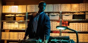 Does Franklin Get His Money Back in Snowfall?