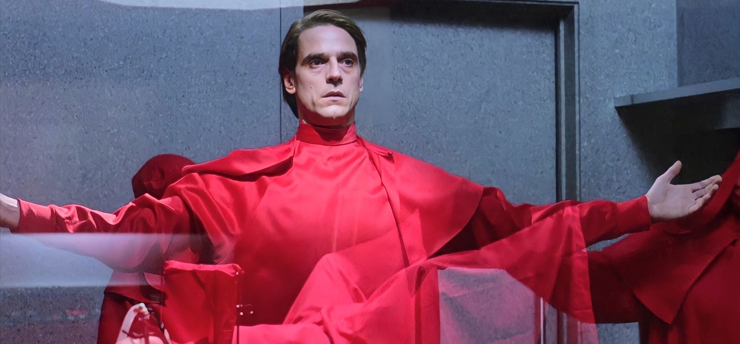 Is Jeremy Irons in Dead Ringers TV Show?