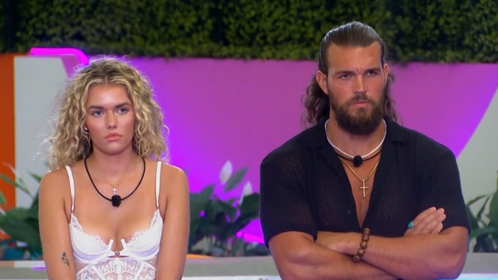 Love Island USA' star Victor Gonzalez on love triangle with Carmen, Bergie