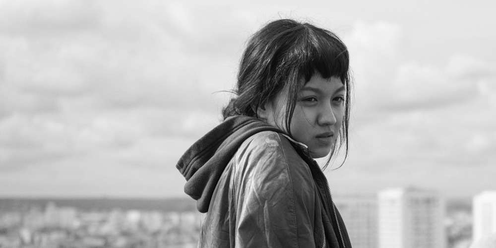 Emma Corrin And Lucie Zhang Star In Cate Blanchett Produced 'Peaches' –  Deadline