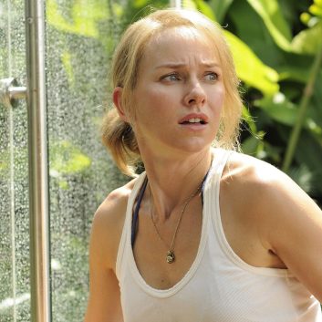 14 Best Tsunami Movies of All Time