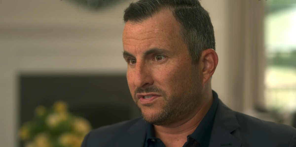 Zach Goldsmith Is The Real Estate Agent Married? Does He Have Kids?