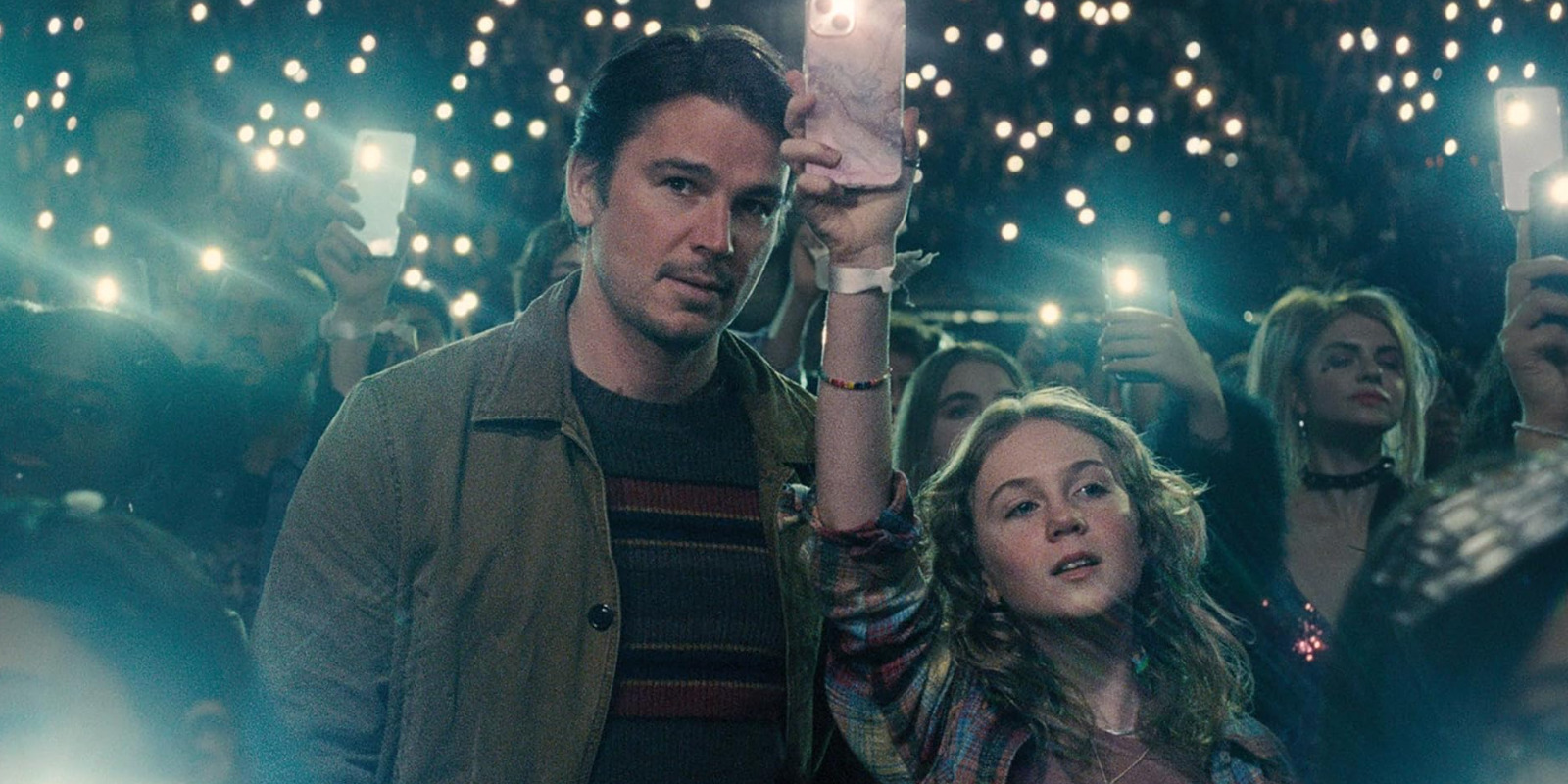 M. Night Shyamalan's Trap Ending, Explained Who Sets Cooper Up?