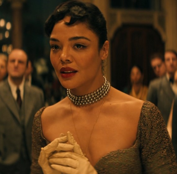 Hedda Ending Explained: What Does Hedda’s Smile Signify?