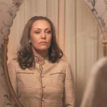 3 Best Movies and Shows About Sugar Babies and Gold Diggers on Netflix (February 2026)