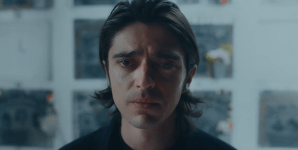 Is Leon’s Fugue State Real? Why Does He Suffer From Memory Loss?